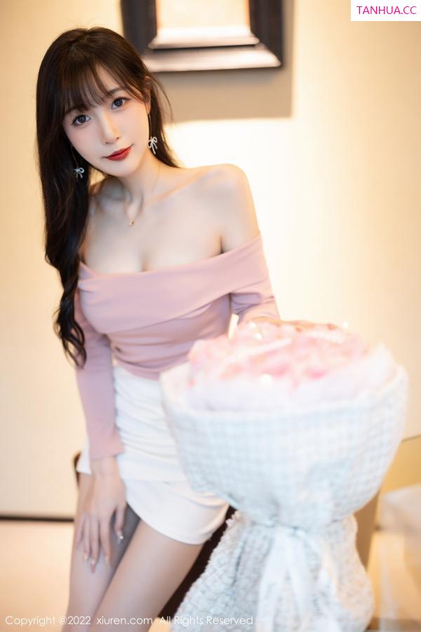 林星阑  [XiuRen]高清写真图 2022.11.30 No.5934 林星阑 短裙美腿第12张图片